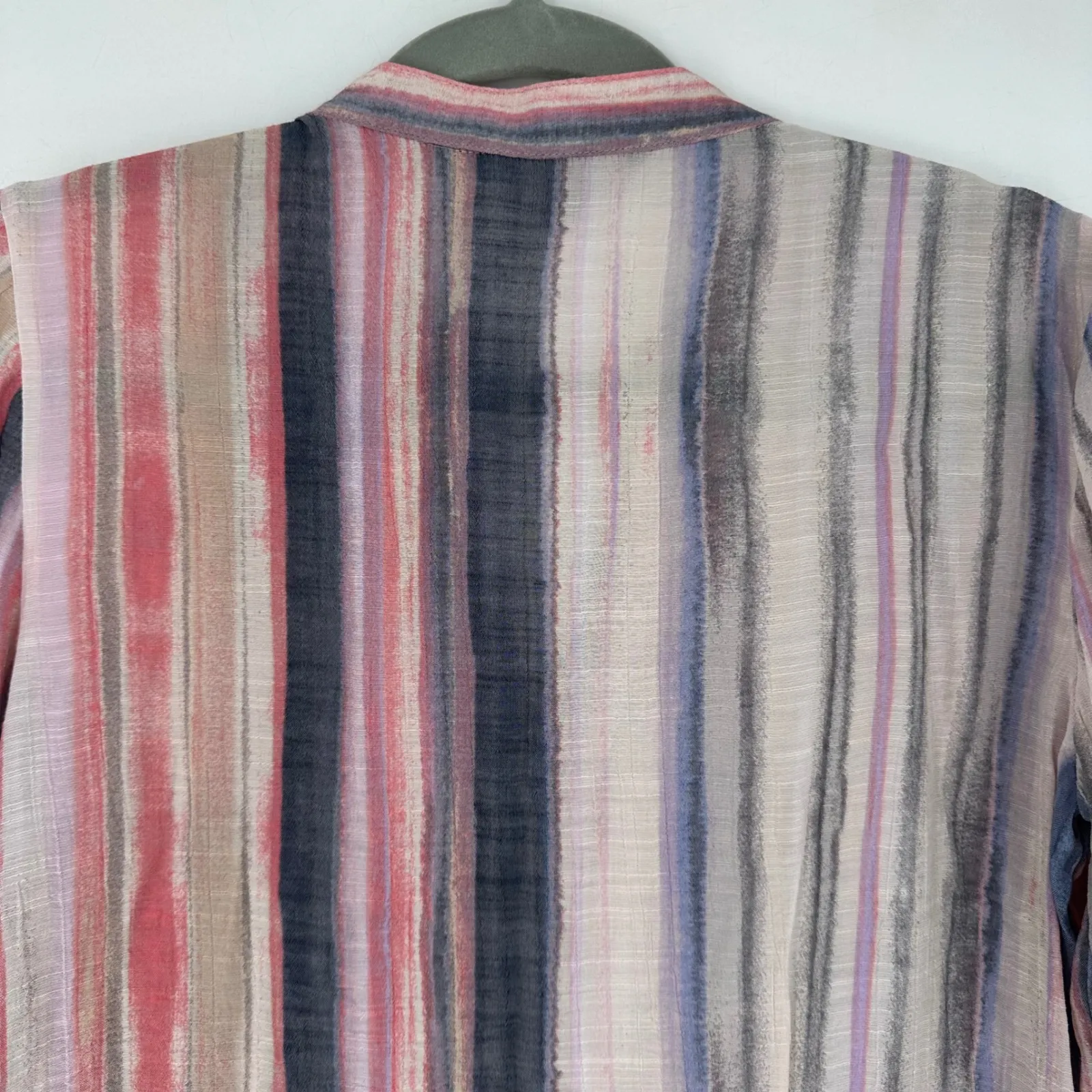 Zac & Rachel Gauzy Stripe Blouse Size S Henley Button Front Roll Tab Sleeve Pink - Image 9