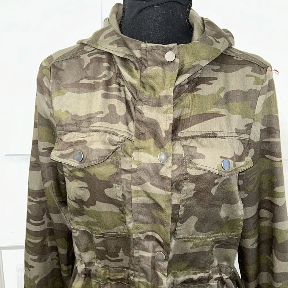 Me Jane  Camouflage Jacket(Size Medium) - Image 9