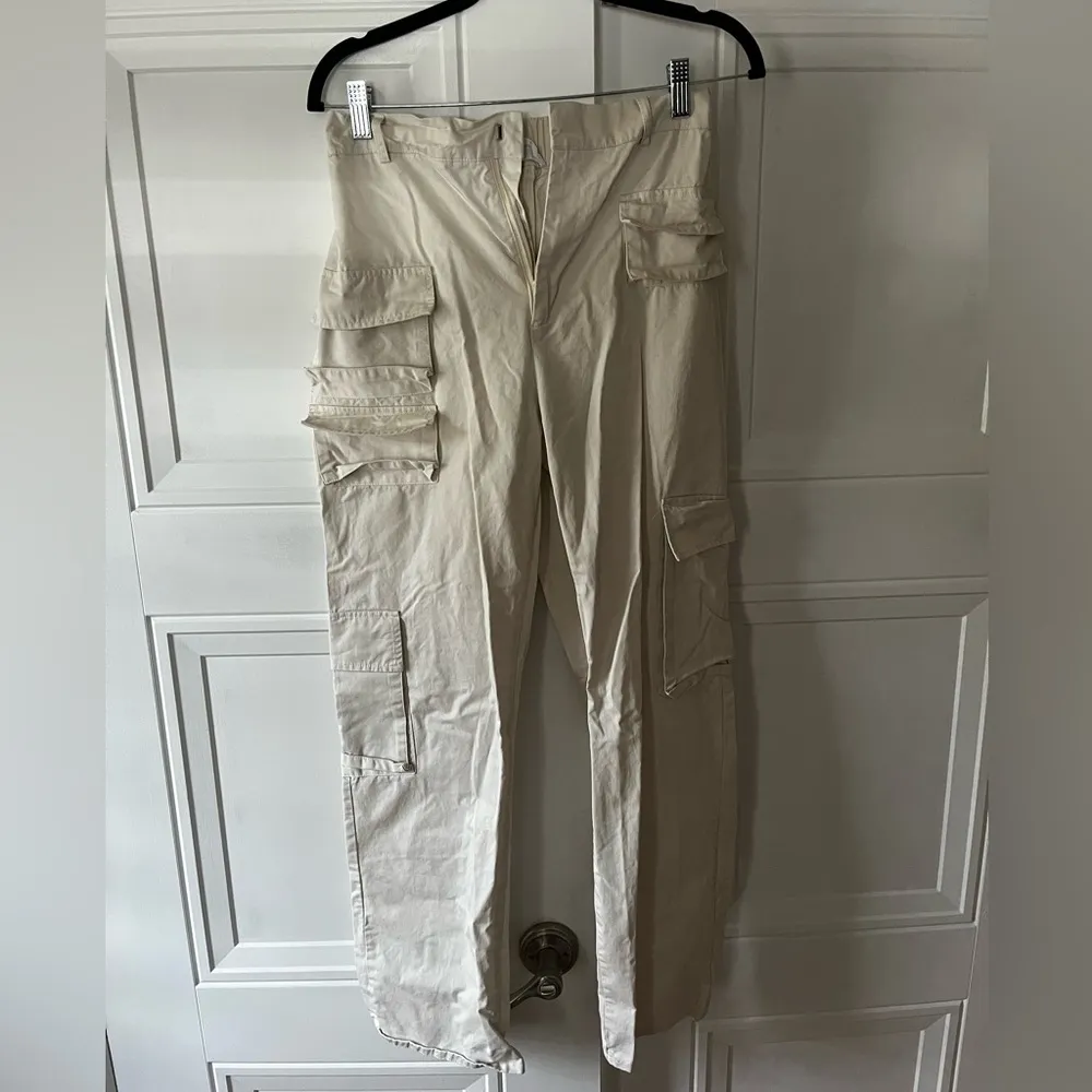 Bobbles and lace cargo pants Size M - Image 2