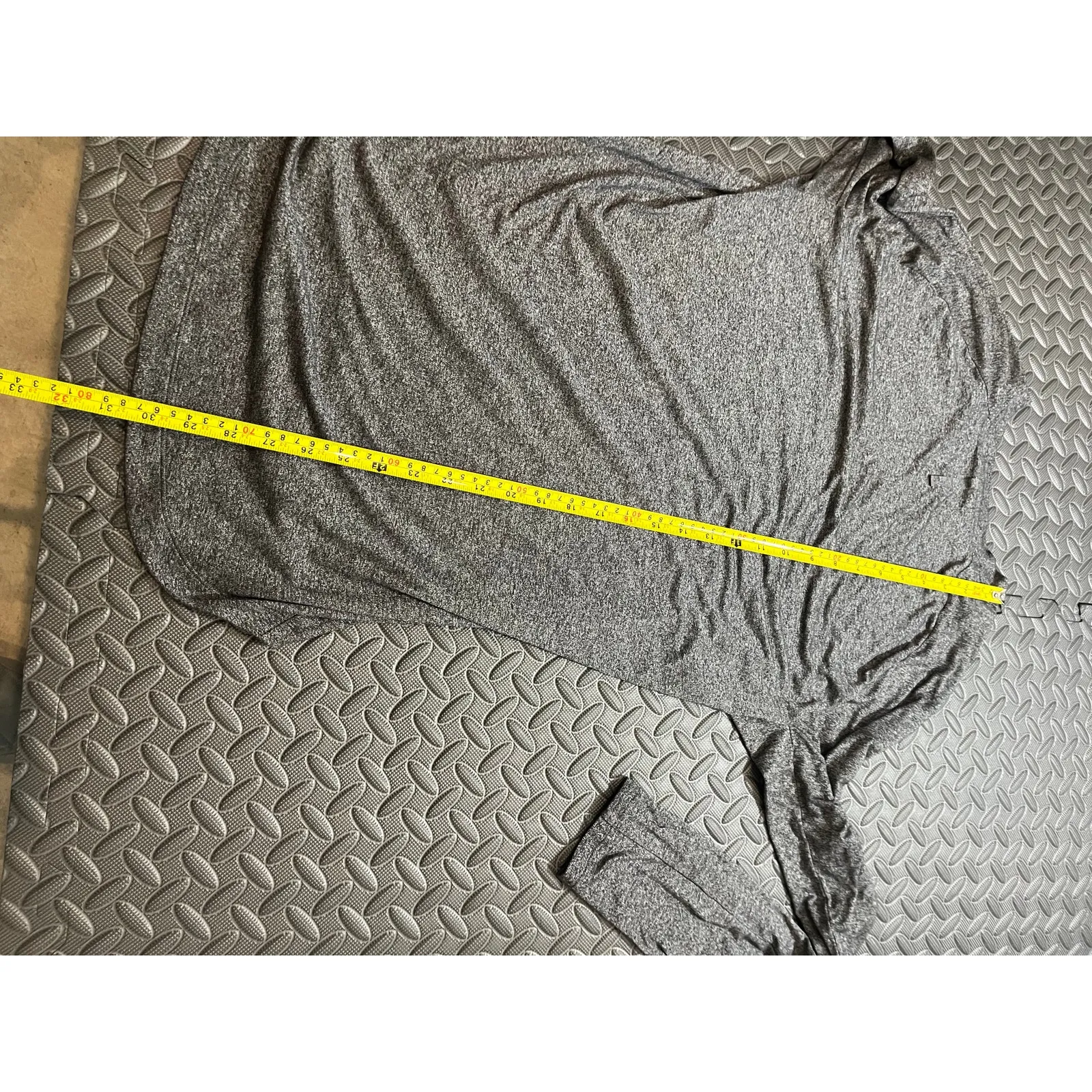 Lululemon Womens Long Sleeve Thick Shirt Athletic Performance Fits Size‎ Medium Gray - Image 7