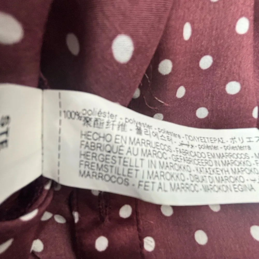 Zara L Babydoll Polka Dot Button Front Tunic Top in Burgundy - Image 6