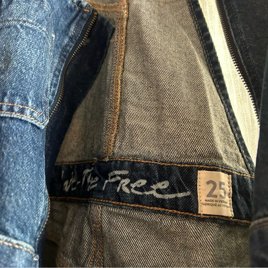 Free People Sunkissed Denim Short‎ Overalls Zip Front Jean Shortalls NEW Size 25 - Image 5