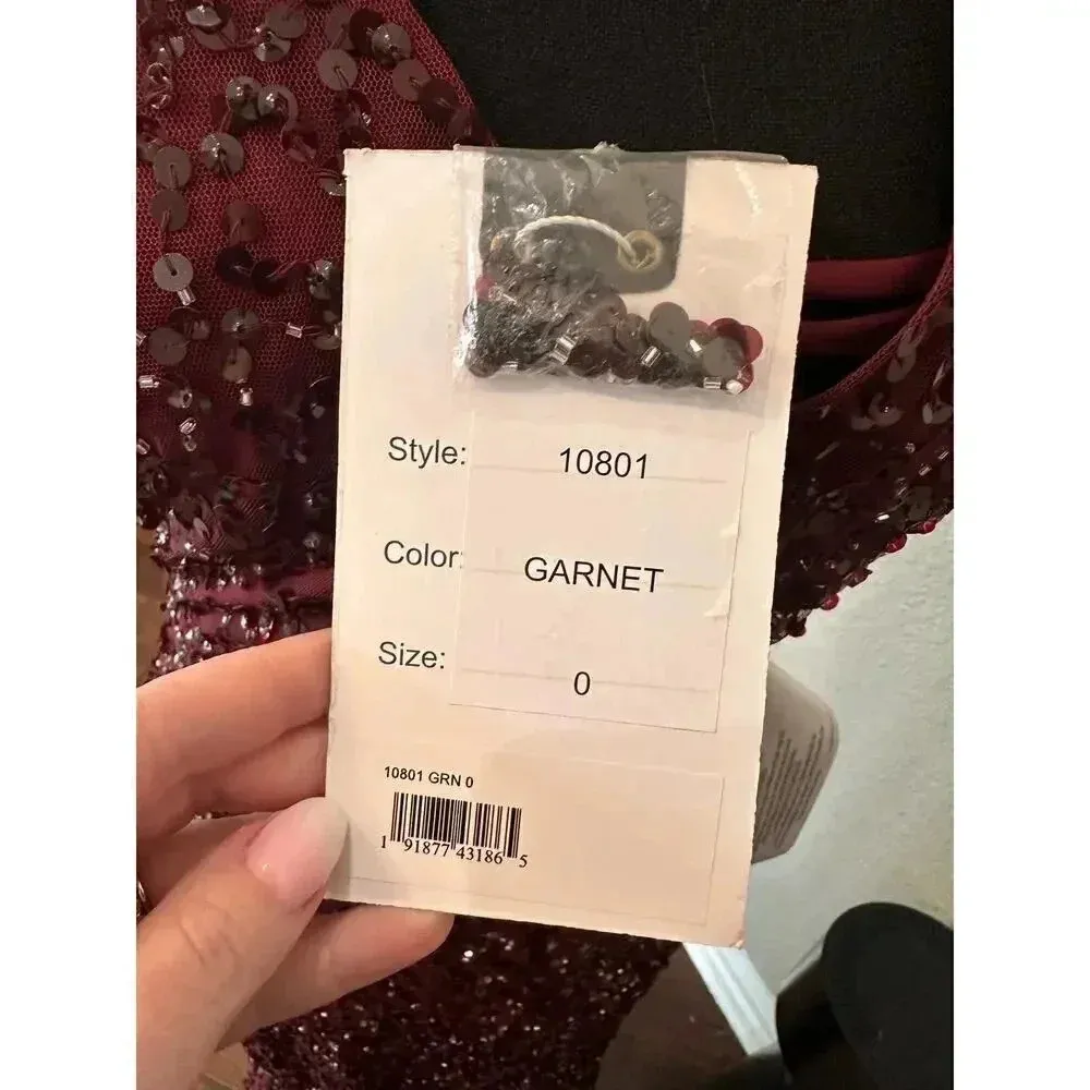 NEW- NWT Mac Duggal SEQUINED V NECK FLUTTER CAP SLEEVE TRUMPET DRESS SZ 0 - Image 7