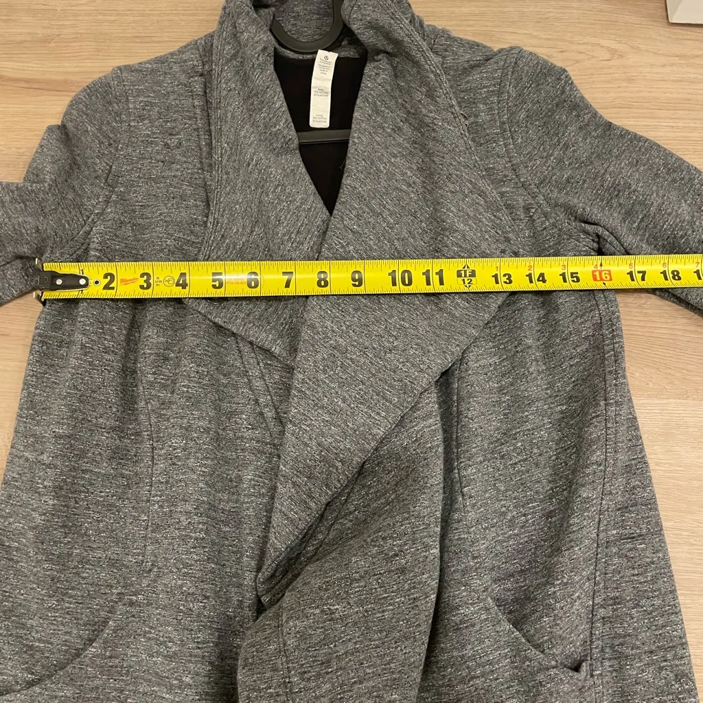 Lululemon That’s a Wrap Jacket - Image 5