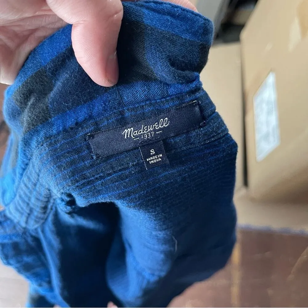 Madewell Women’s Button Down Flannel Courier Shirt in Buffalo Blue Size Small - Image 8