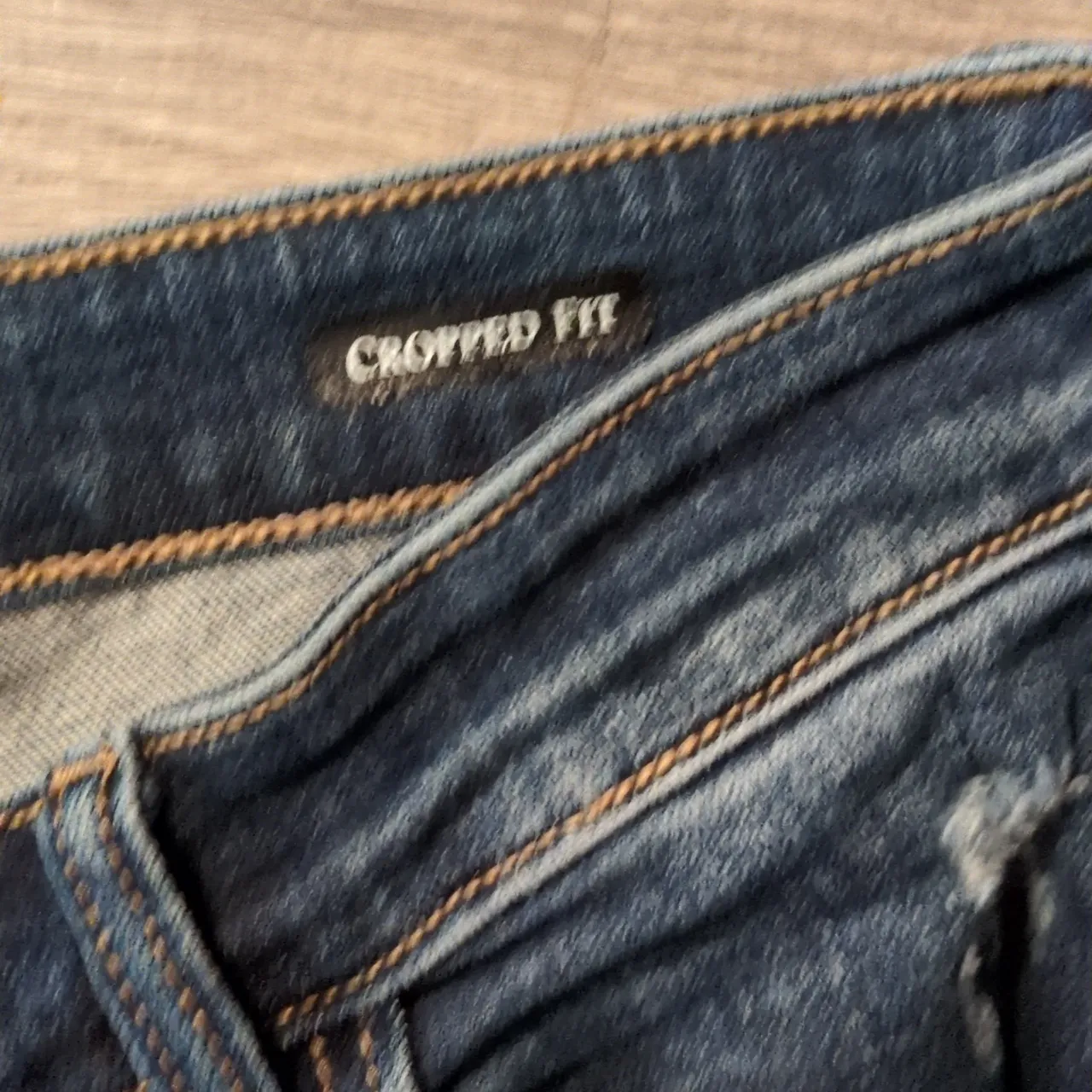 Judy Blue Distressed Cropped Fit Jeans Size 5/27 - Image 4