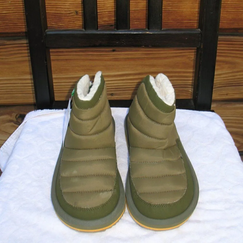 NWT Sanuk  Boots - Image 2
