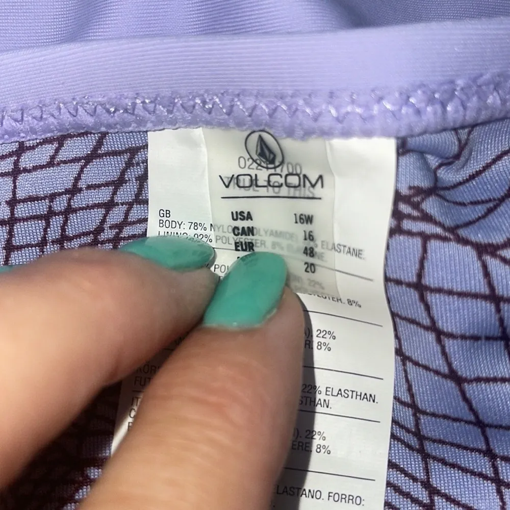 Volcom 🌴 
 lavender reversible bikini bottom NWOT - Image 7