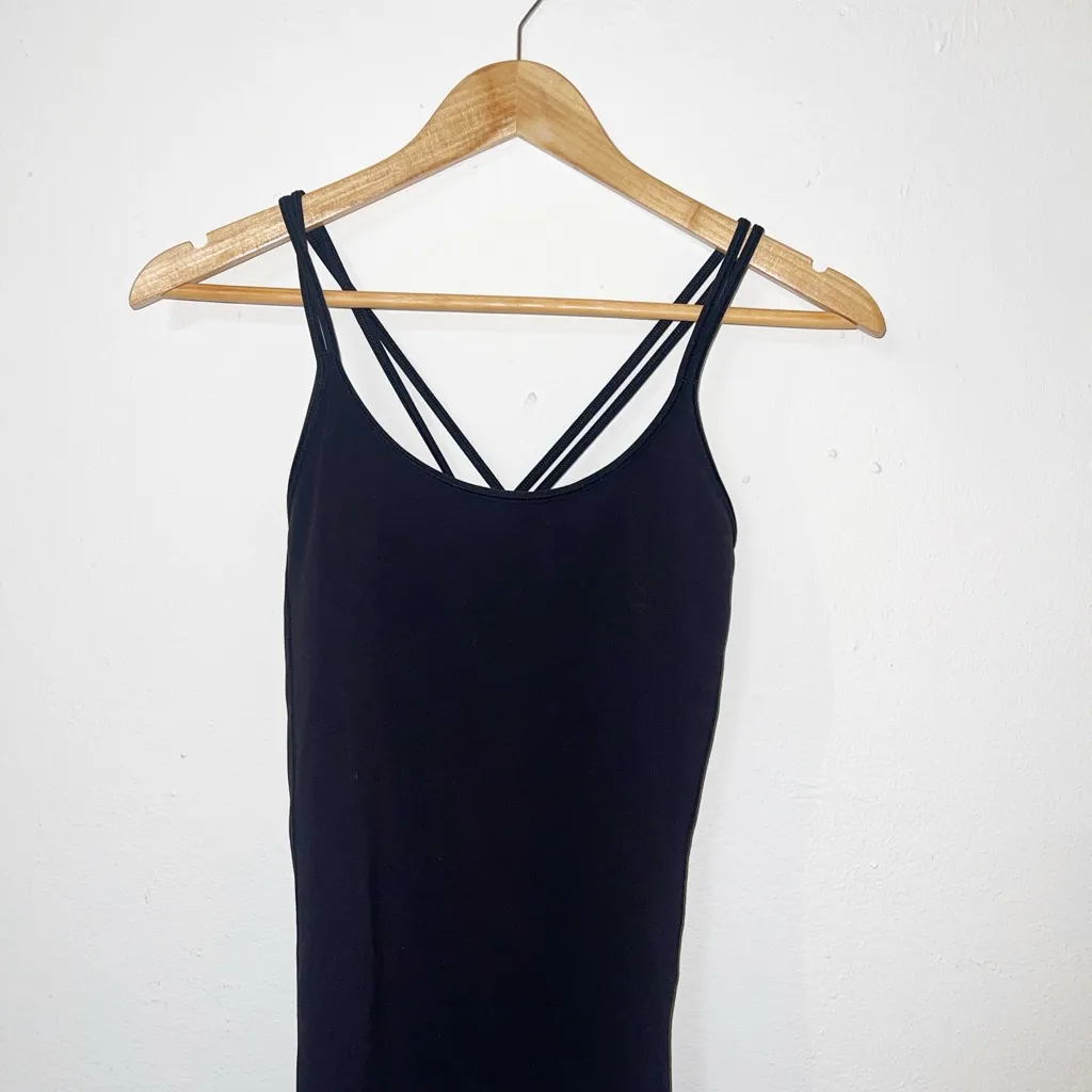 Lululemon black Strappy built in bra no pads fitted tank top - Image 2