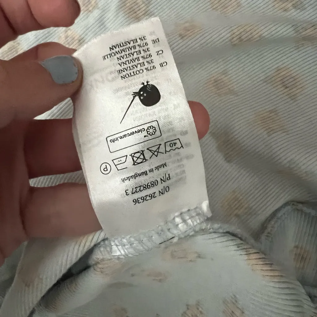 ASOS monki Floral Print flower Tie Front lace bow tee cropped open xs - Image 5