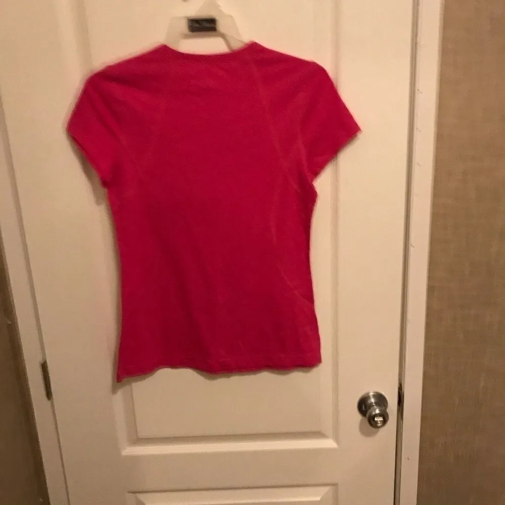 NWT Tek gear Size small pink short sleeves - Image 4