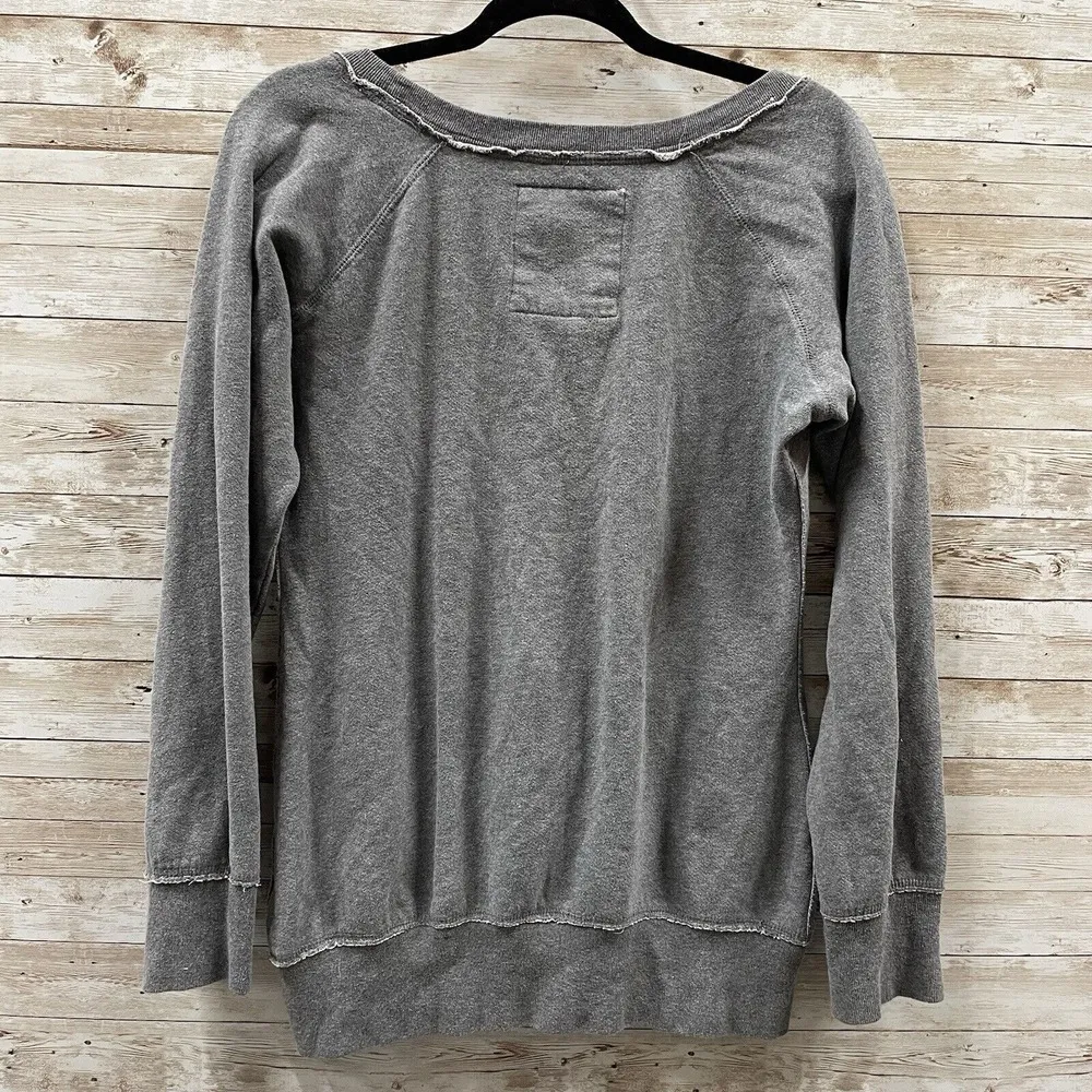 Campus Heritage Iowa Hawkeyes Womens Medium Sweatshirt Gray Wide Neck College - Image 5