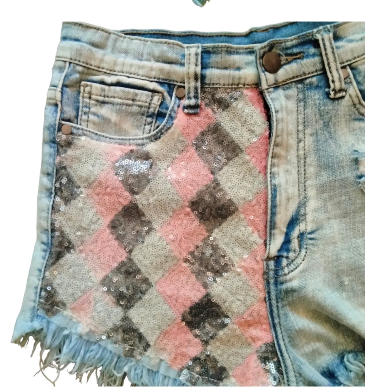 Fashionomics High-Rise Acid Wash Denim Shorts Adorned With Colored Sequins - Image 2