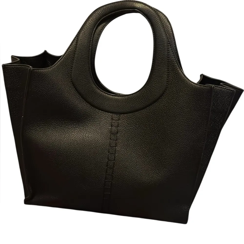 Danielle Nicole Black Tote Bag - Image 5