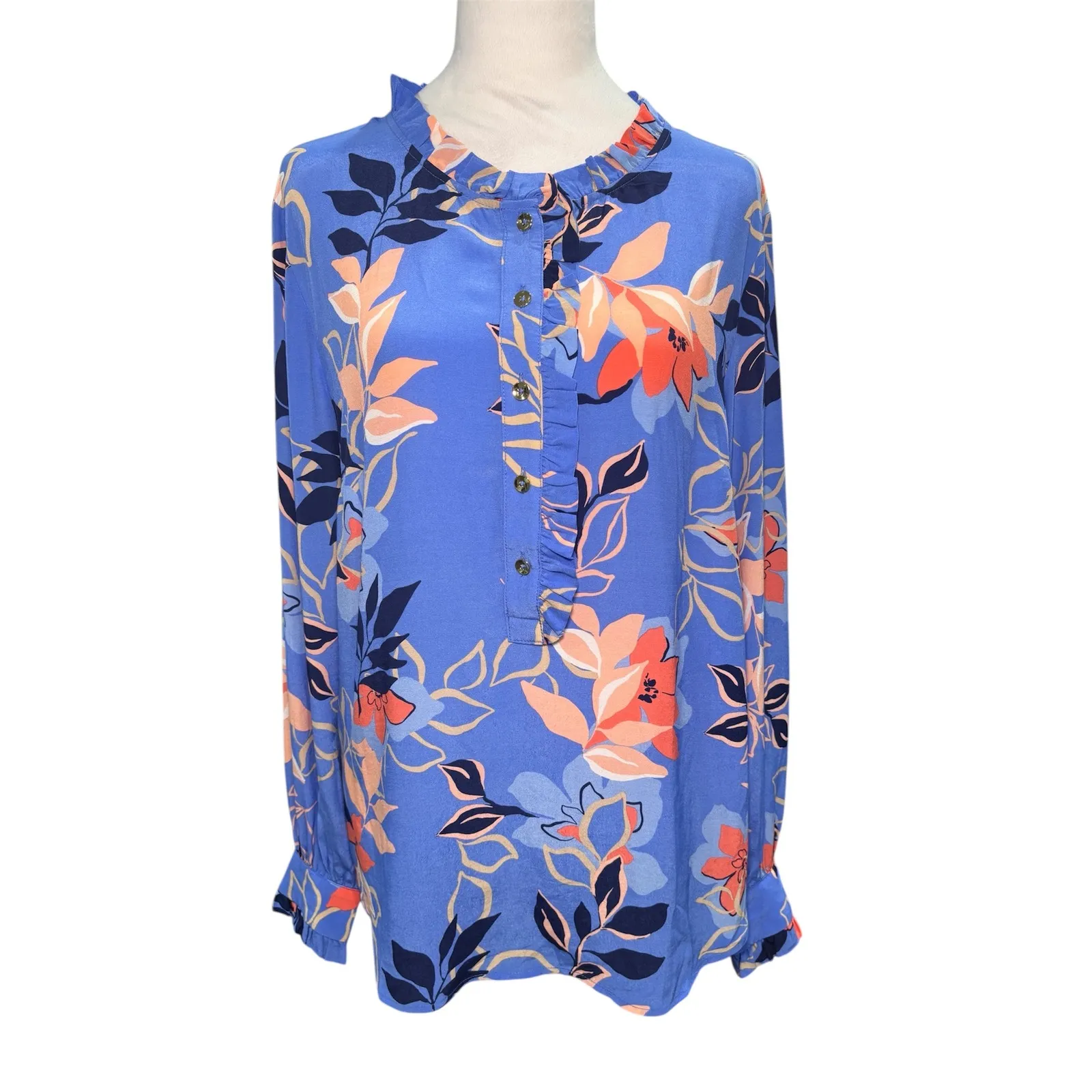 Talbots Blue Ruffle Trim Popover Floral Top Blouse Large Half-Placket Buttons - Image 2