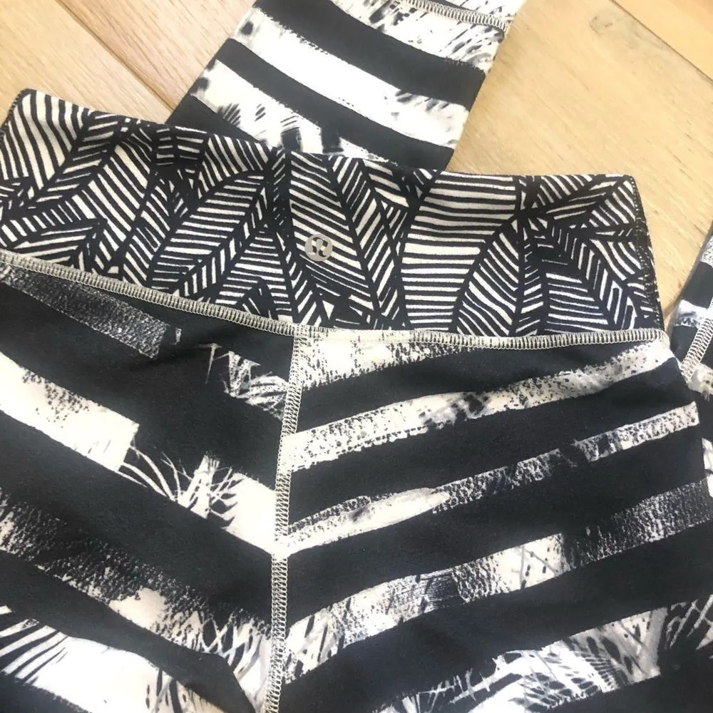 Lululemon  Wunder Under Crop II - Image 7