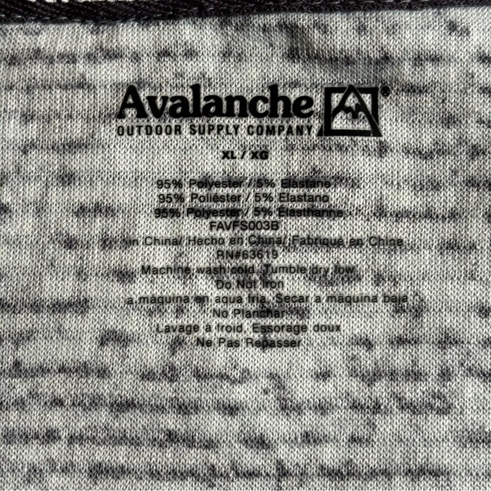 NWT- Avalanche Women's Snakeskin Waffle Knit Thermal Pajama Set- Size XL - Image 4