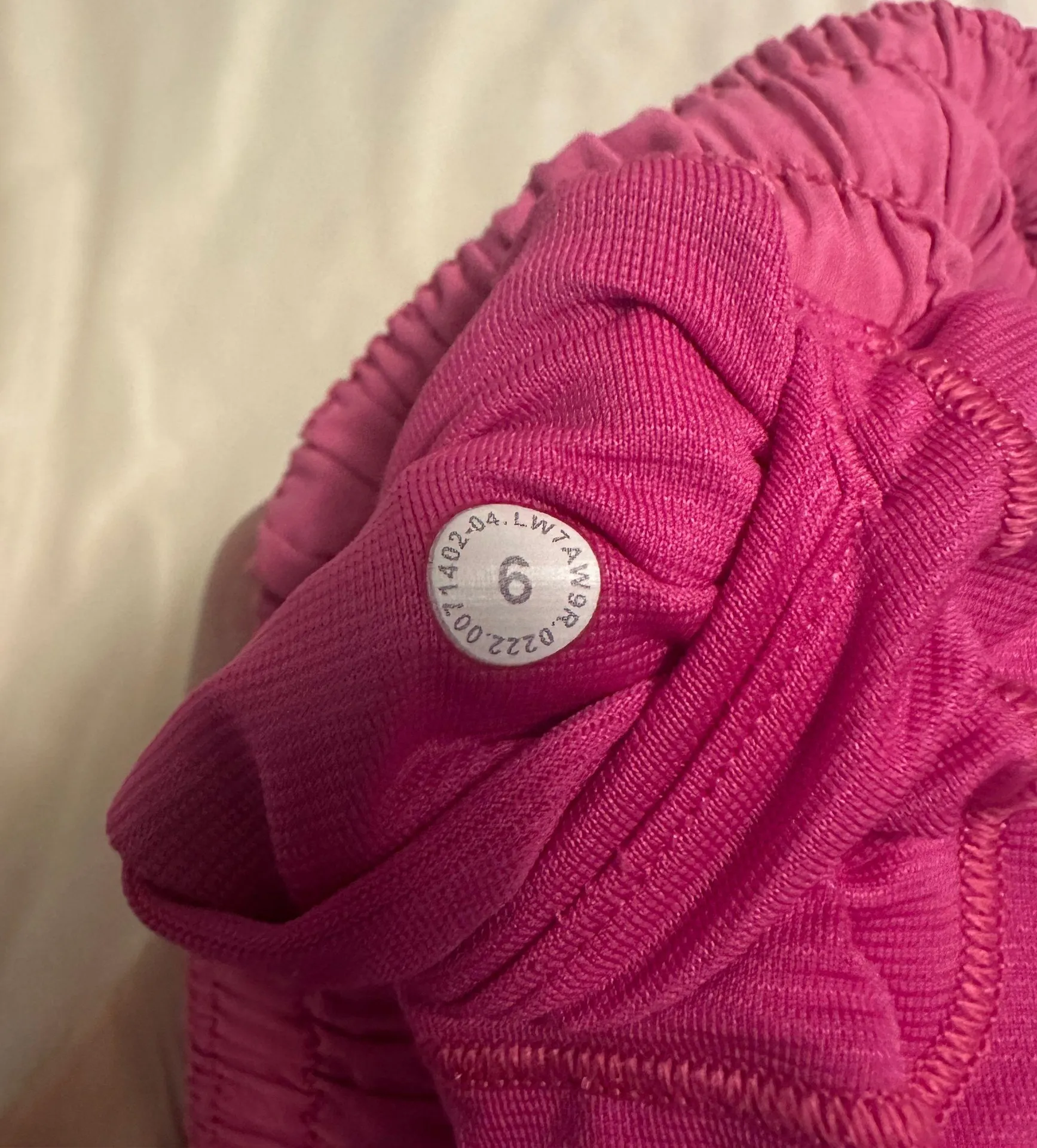 Hotty Hot Short 2.5” - Image 3