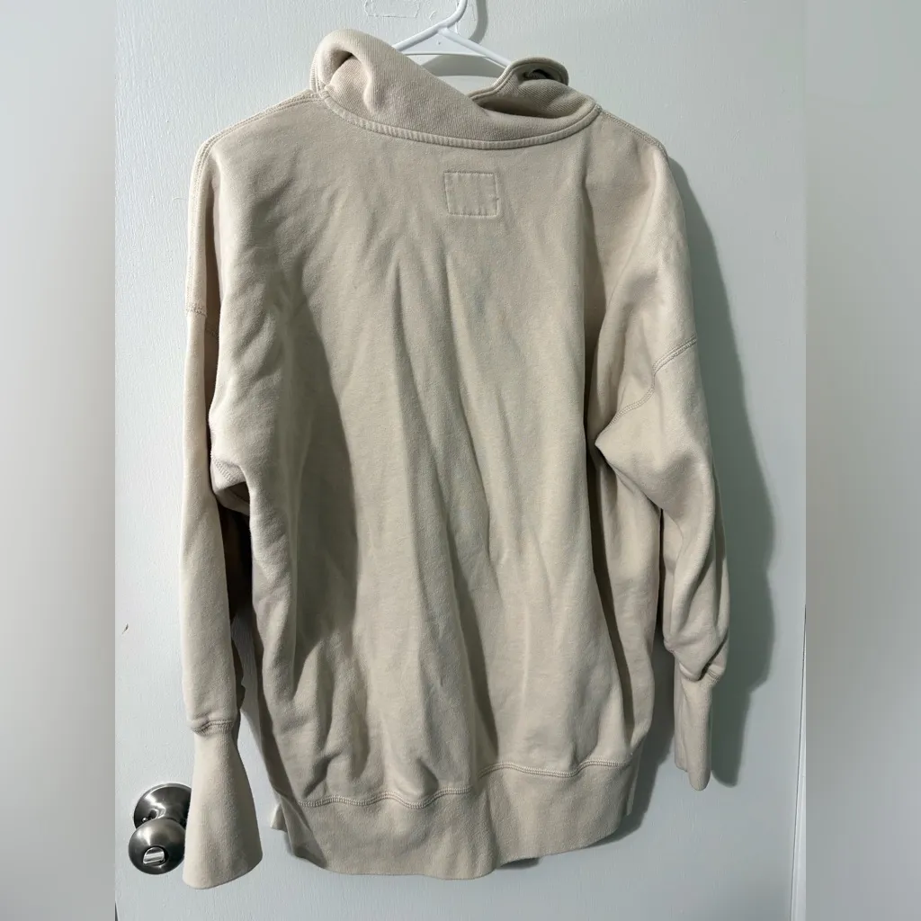 Abercrombie and fitch crewneck - Image 2