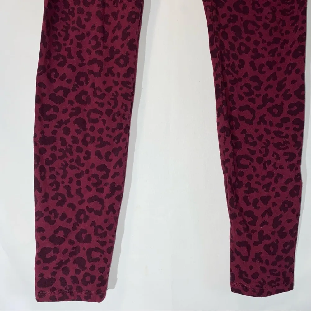 City Streets Leopard Leggings Medium - Image 3