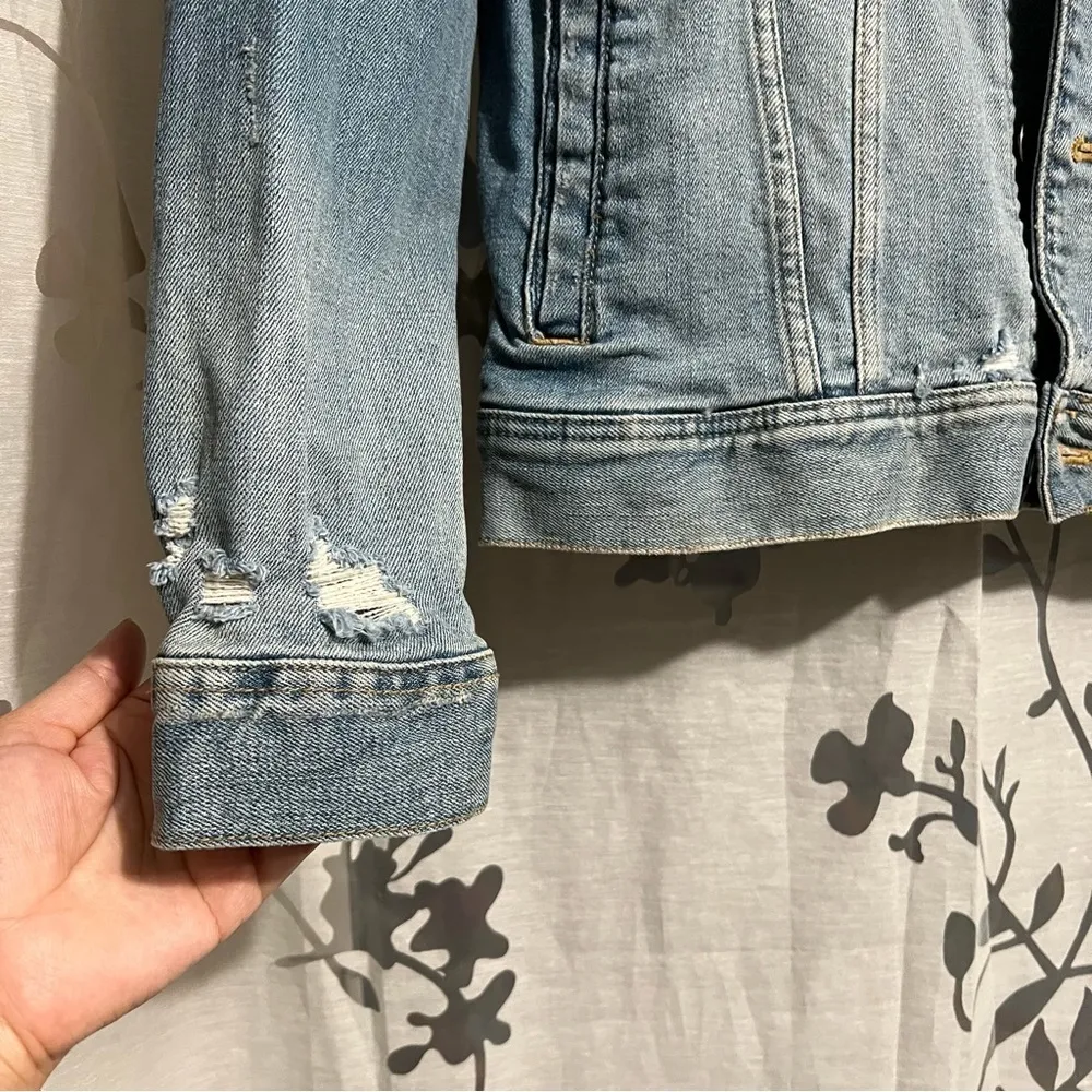 Old Navy  jean jacket - Image 4