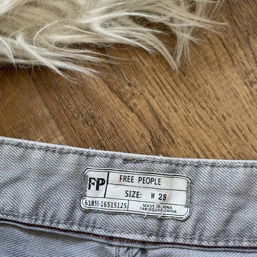 Free People  Light Gray Distressed Shorts - Image 3