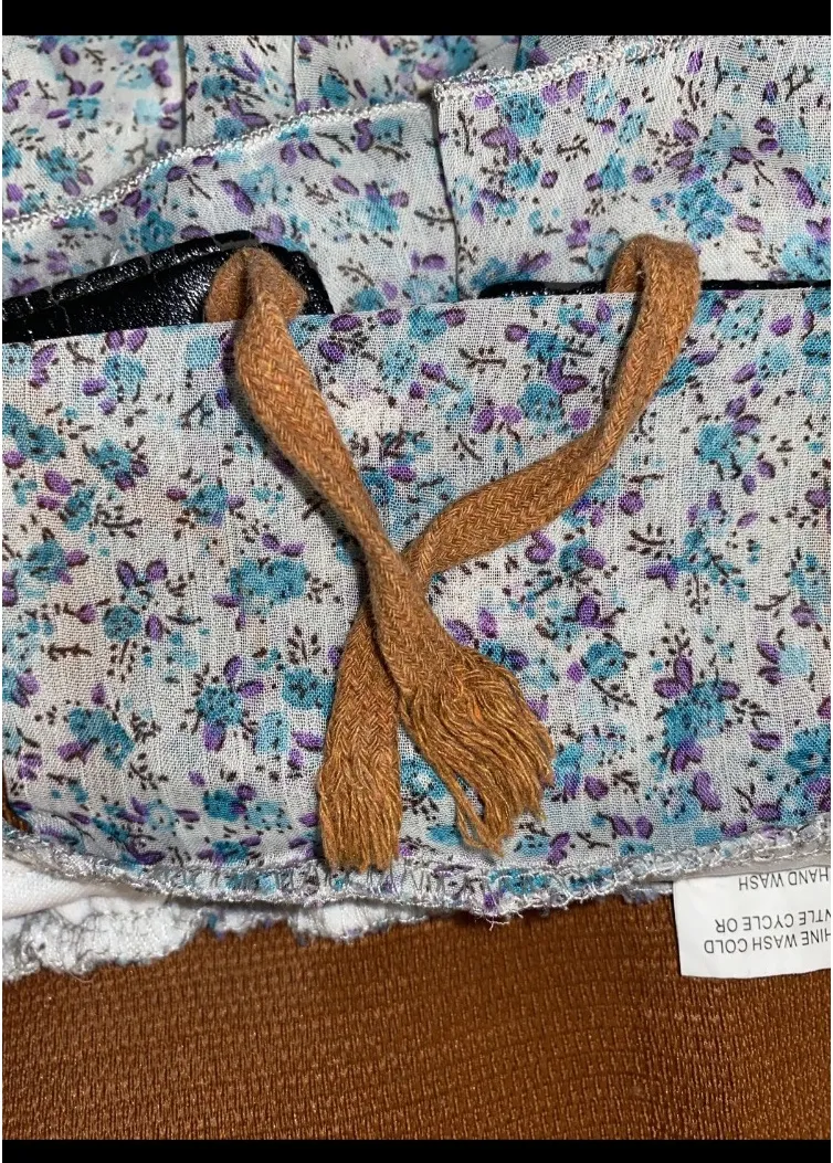 Deb Tiered Floral Skirt size L - Image 5