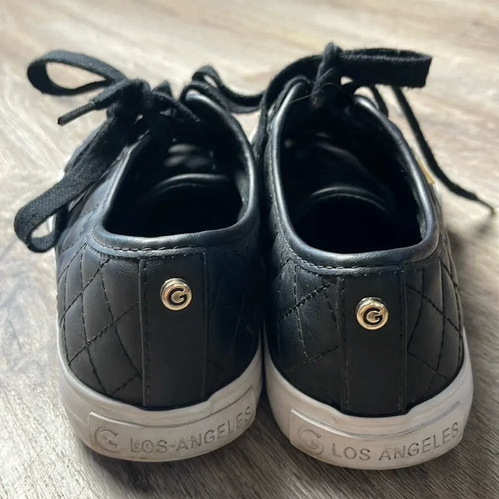 G by Guess Faux Leather Quilted Shoes Size  6 - Image 10