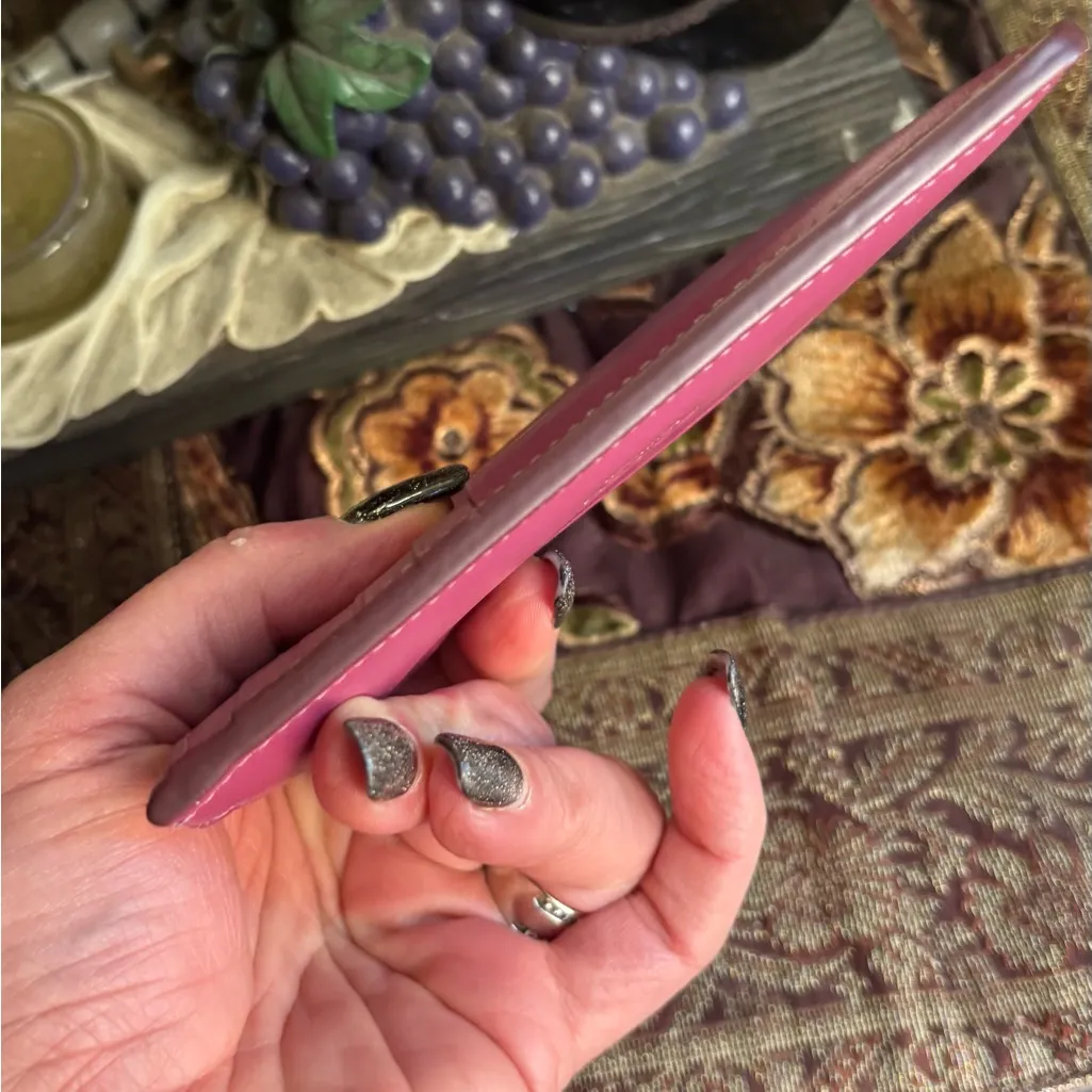 Authentic COACH 1941 calf leather zip around card holder - Image 6