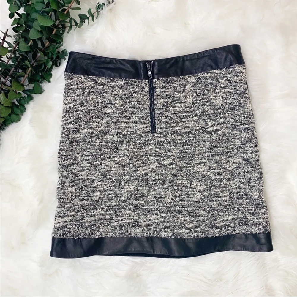 Rag & Bone Size 0 Gray, Black Leather Wool Knit Kensington Mini Skirt - Image 2