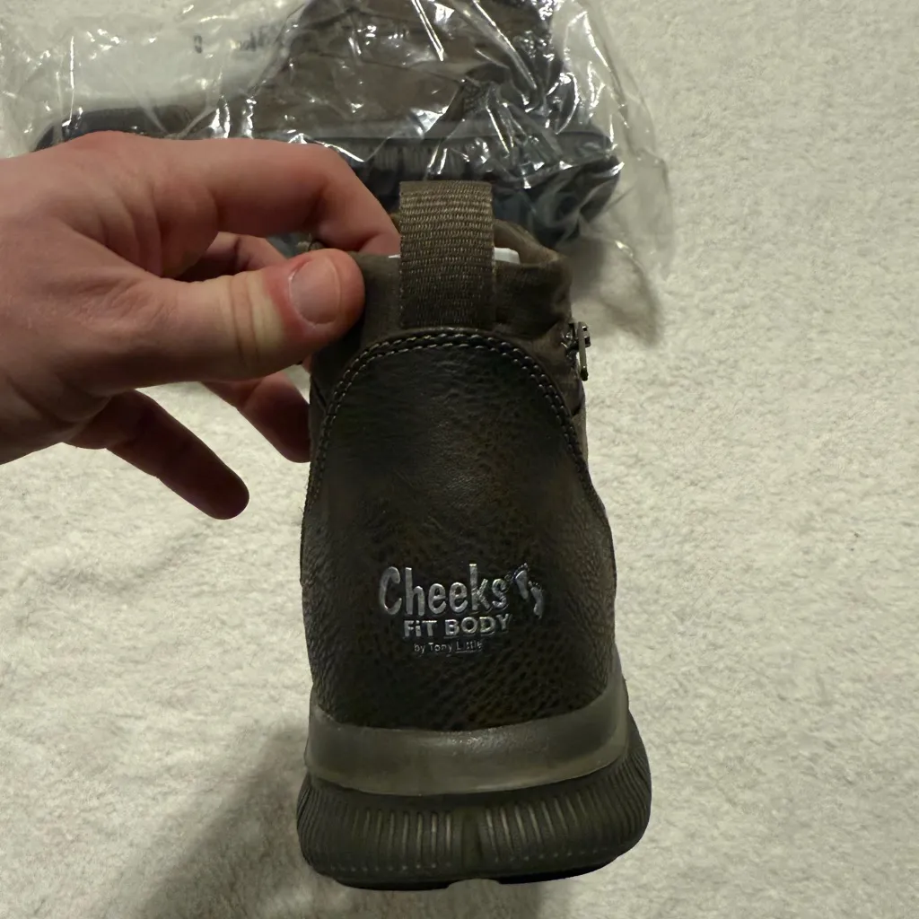 New Tony Little Cheeks Women's Fit Body Sneaker Boot with Energy Pad Size 10 Brown - Image 3