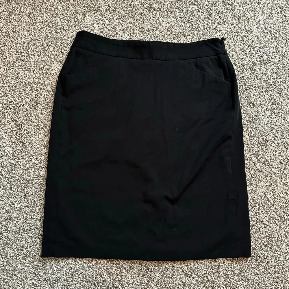 Theory black pencil skirt size 0 - Image 2