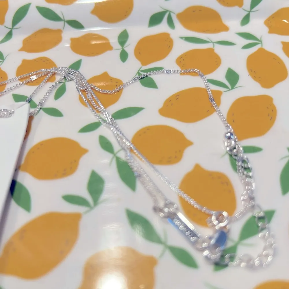 “LEANA” PENDANT NECKLACE - Image 6