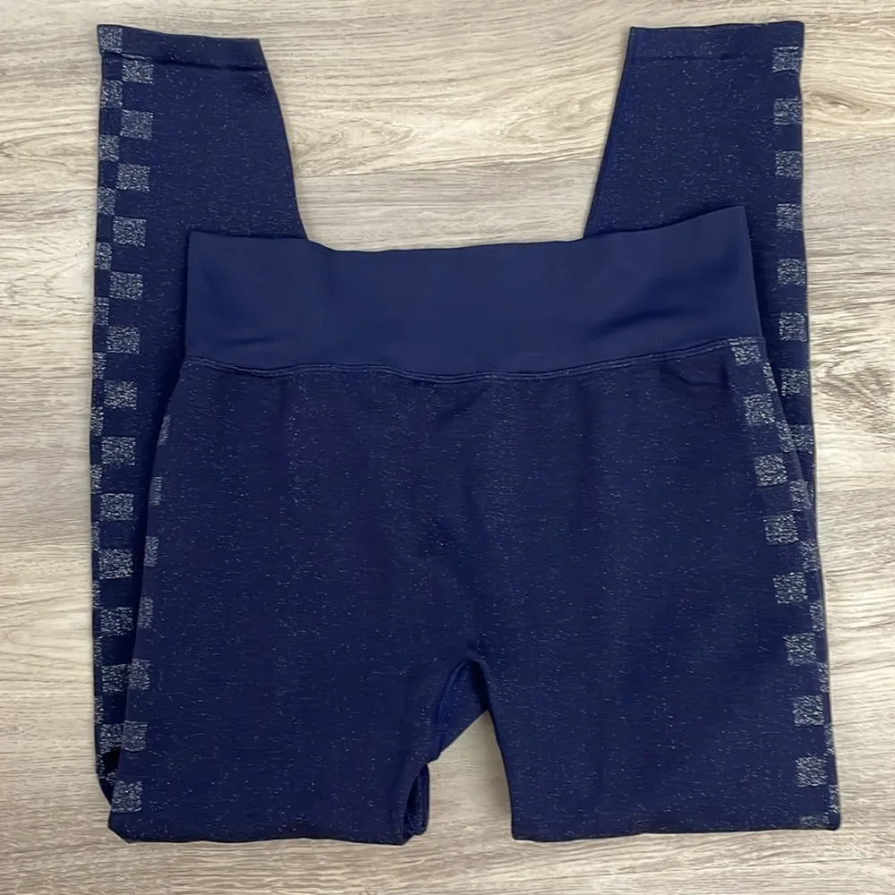 Victoria's Secret PINK Active Blue & Shiny Silver Cropped Leggings Size Large - Image 5