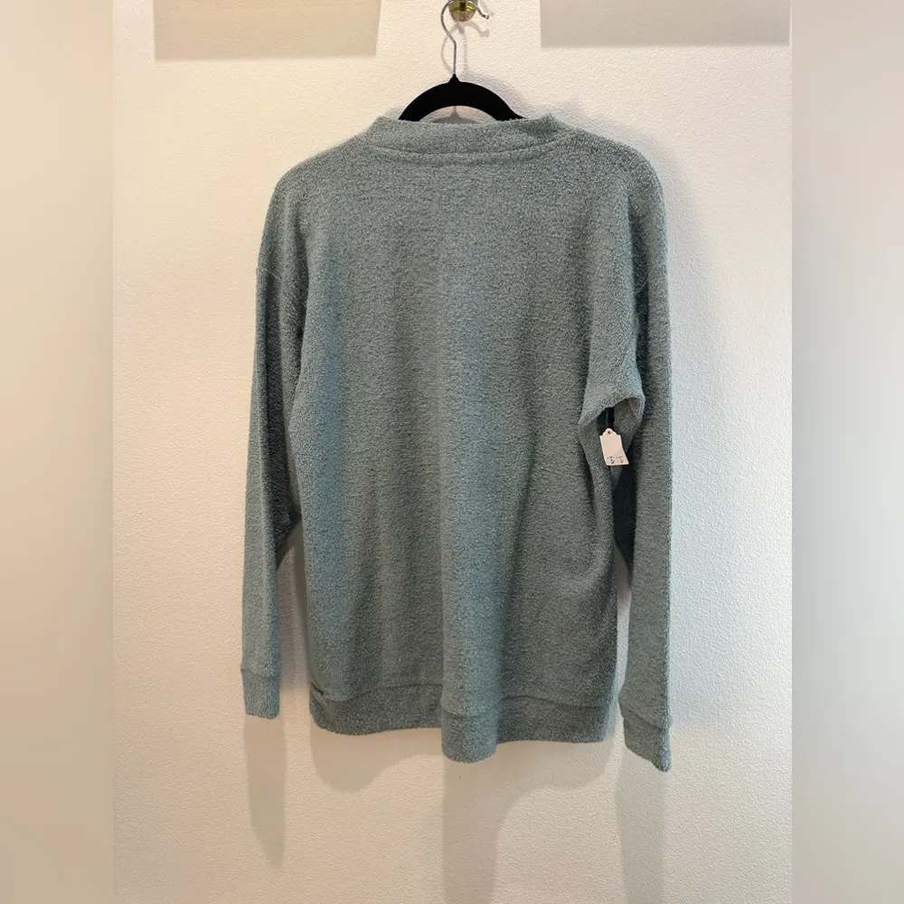 Pink Victoria’s Secret Sweater XS EUC - Image 4