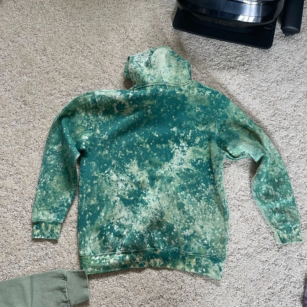 Northern Ties MN Hoodie Green Size M - Image 3