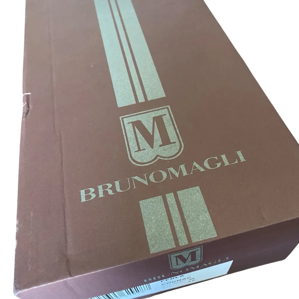 Bruno Magli Perla Cognac Brown Leather Sandals Gold Studded NWTS NIB size 10 Tan - Image 13