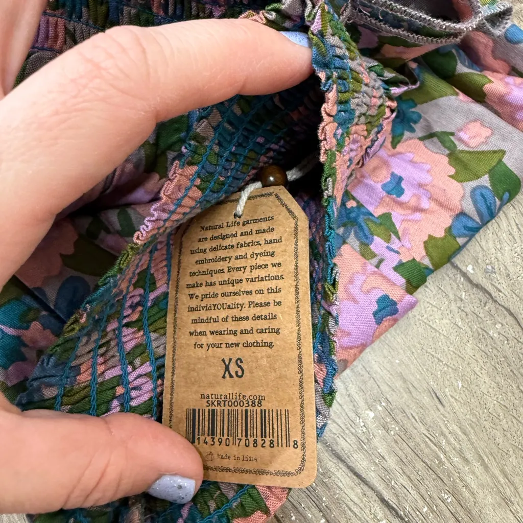 Natural Life Maylin Floral Smocked
Waist Midi Skirt size xs NWT - Image 4