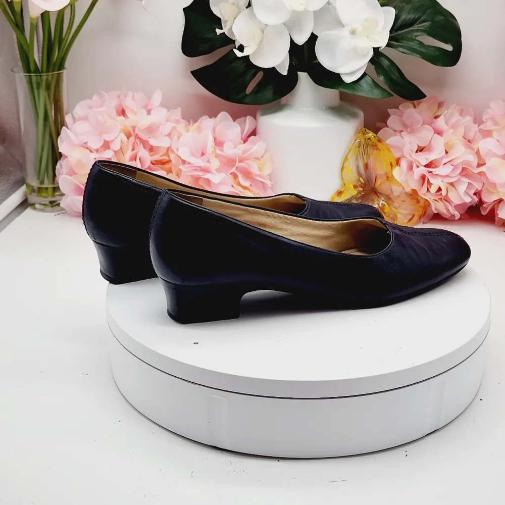 Trotters Slip On Doris Navy Pumps Dress Shoes Size 9N - Image 8