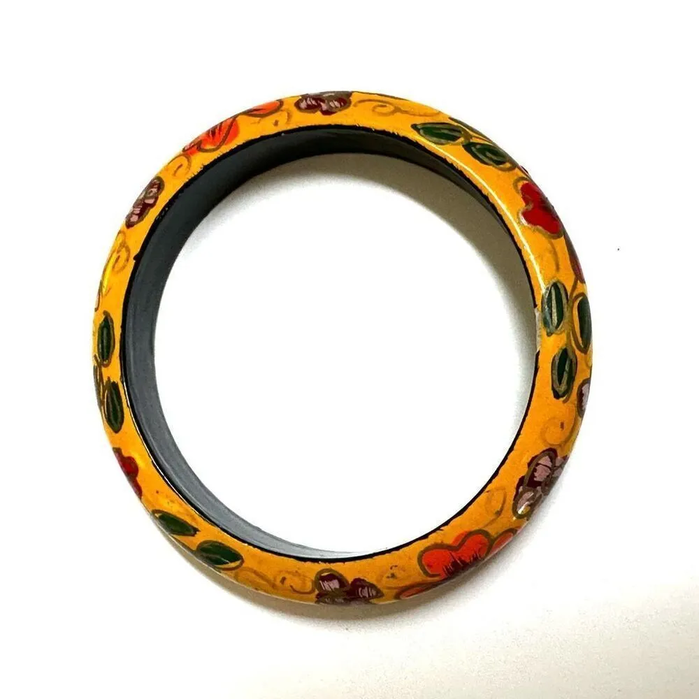 Yellow wooden floral hand painted bangle bracelet - Image 6