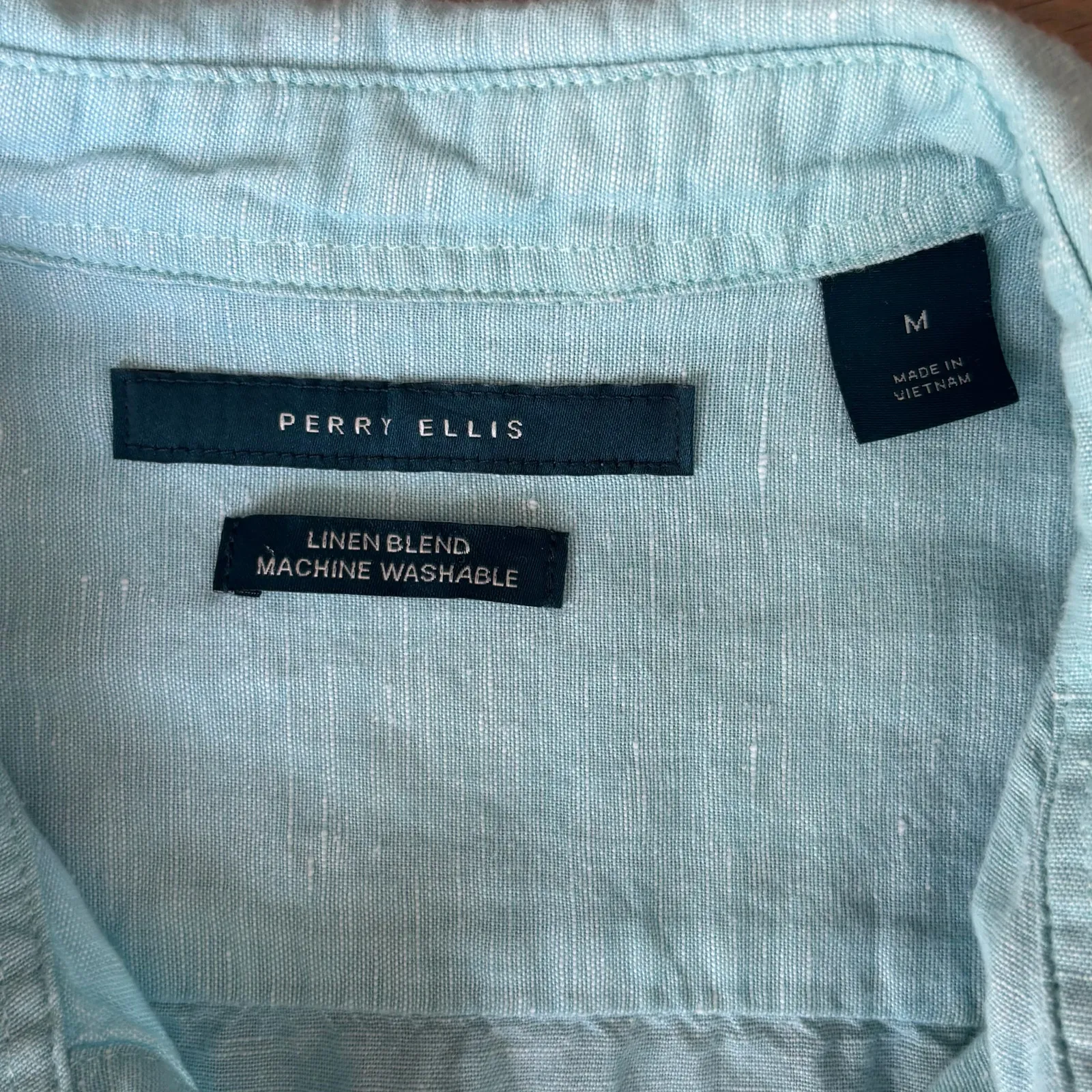 Perry Ellis Linen Cotton Blend Coastal Blue Button Down Shirt Size Medium - Image 4