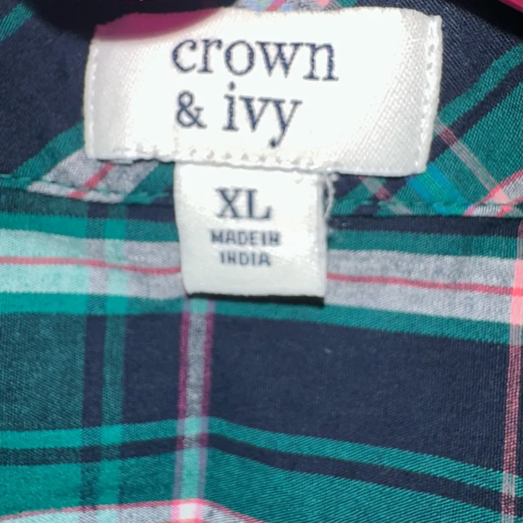 Crown & Ivy Long Sleeve Button Down Plaid Blouse Size XL - Image 5