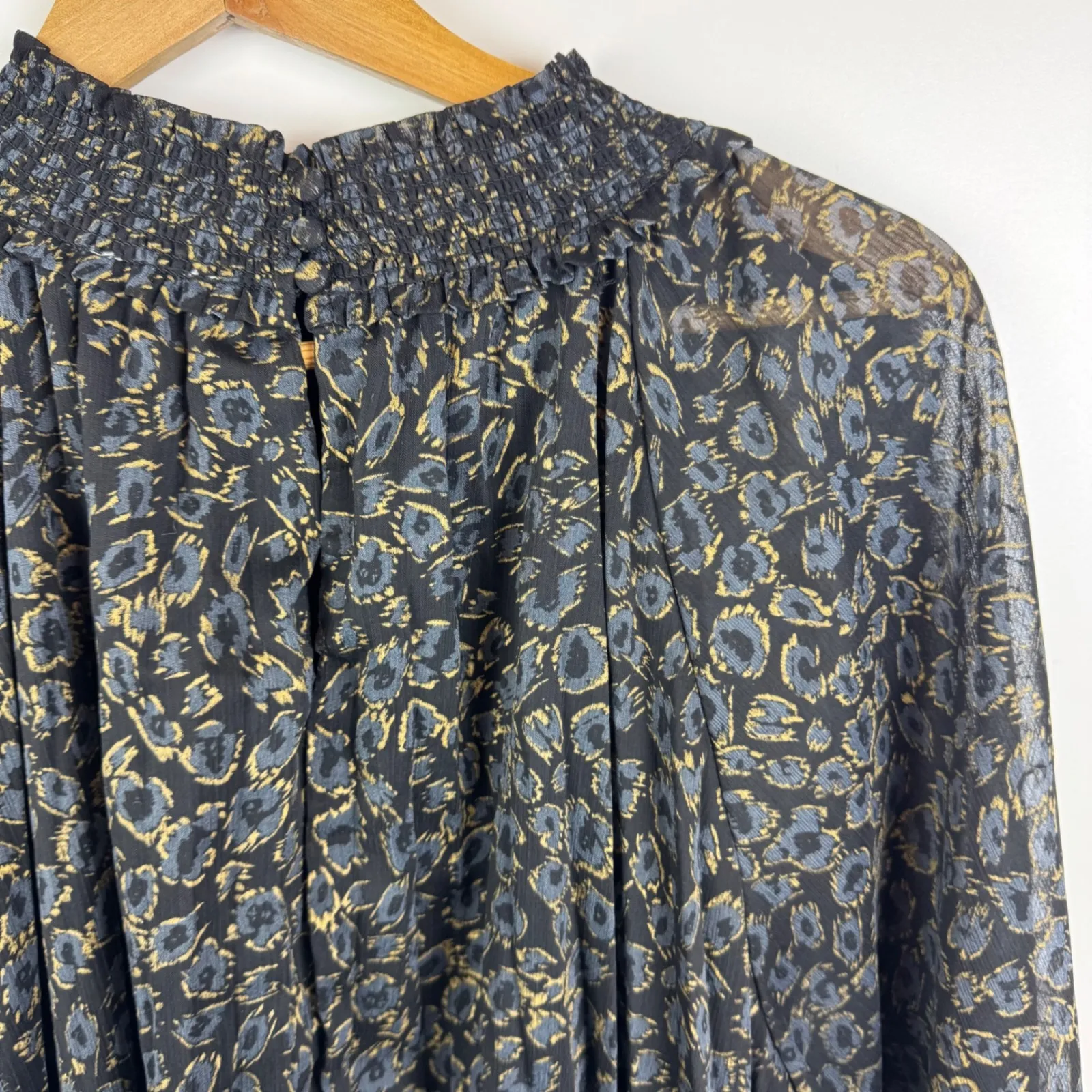 Oddi Black Gold Metallic‎ Animal Print
Smocked Pleated Blouse Sz 3XL Long Sleeve - Image 2