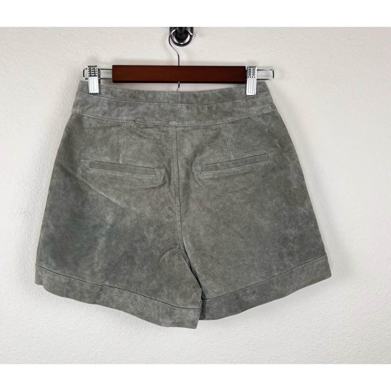 BLANK NYC Olive Green Suede Leather Paperbag Shorts Tie Waist Size 25 - Image 6