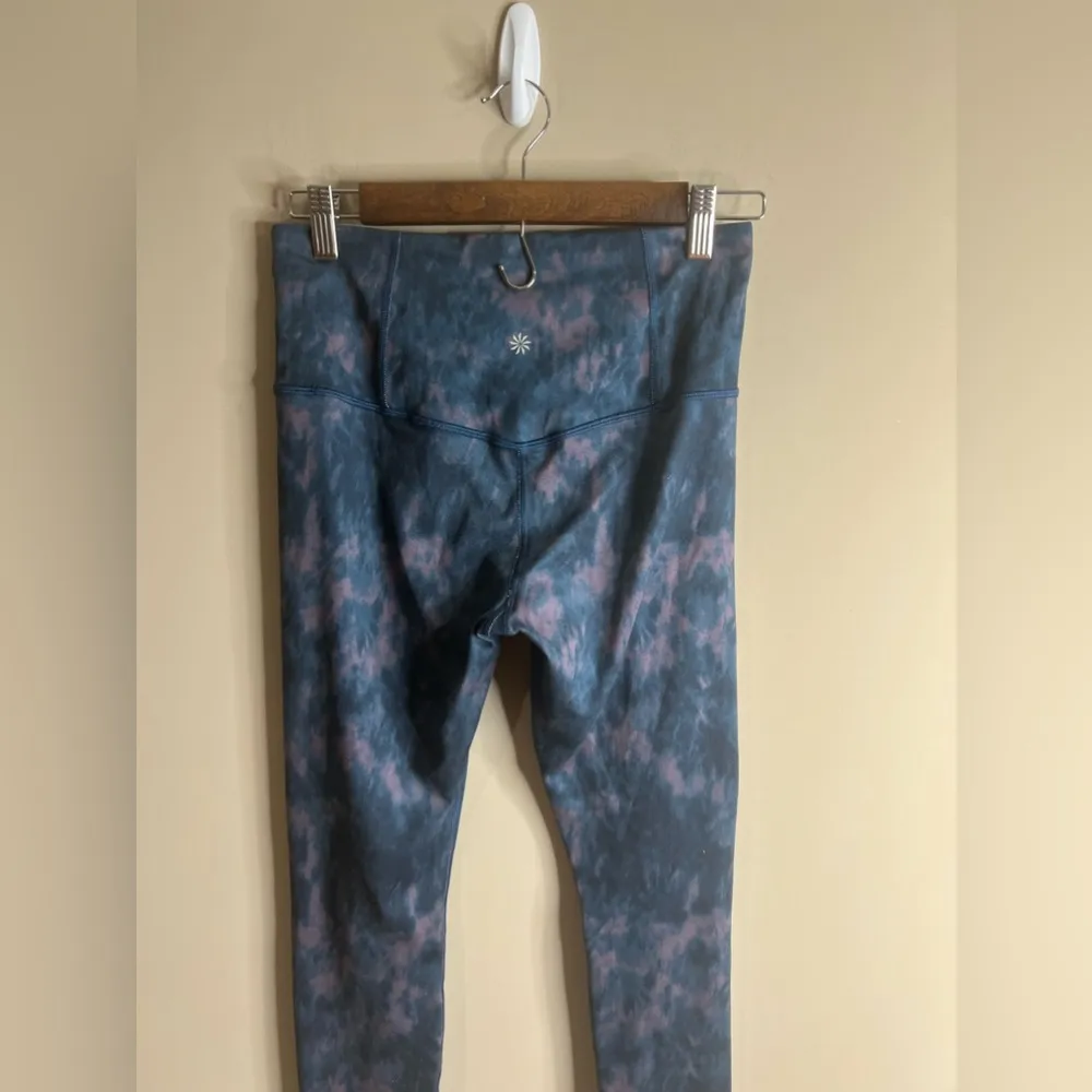 Athleta 7/8 elation leggings size small watercolor print - Image 6