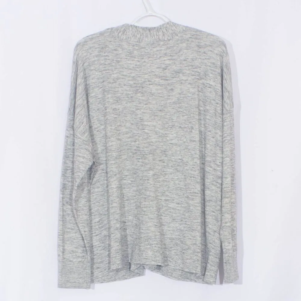 CABI Button Front Cardigan with Pockets Size L - Image 4