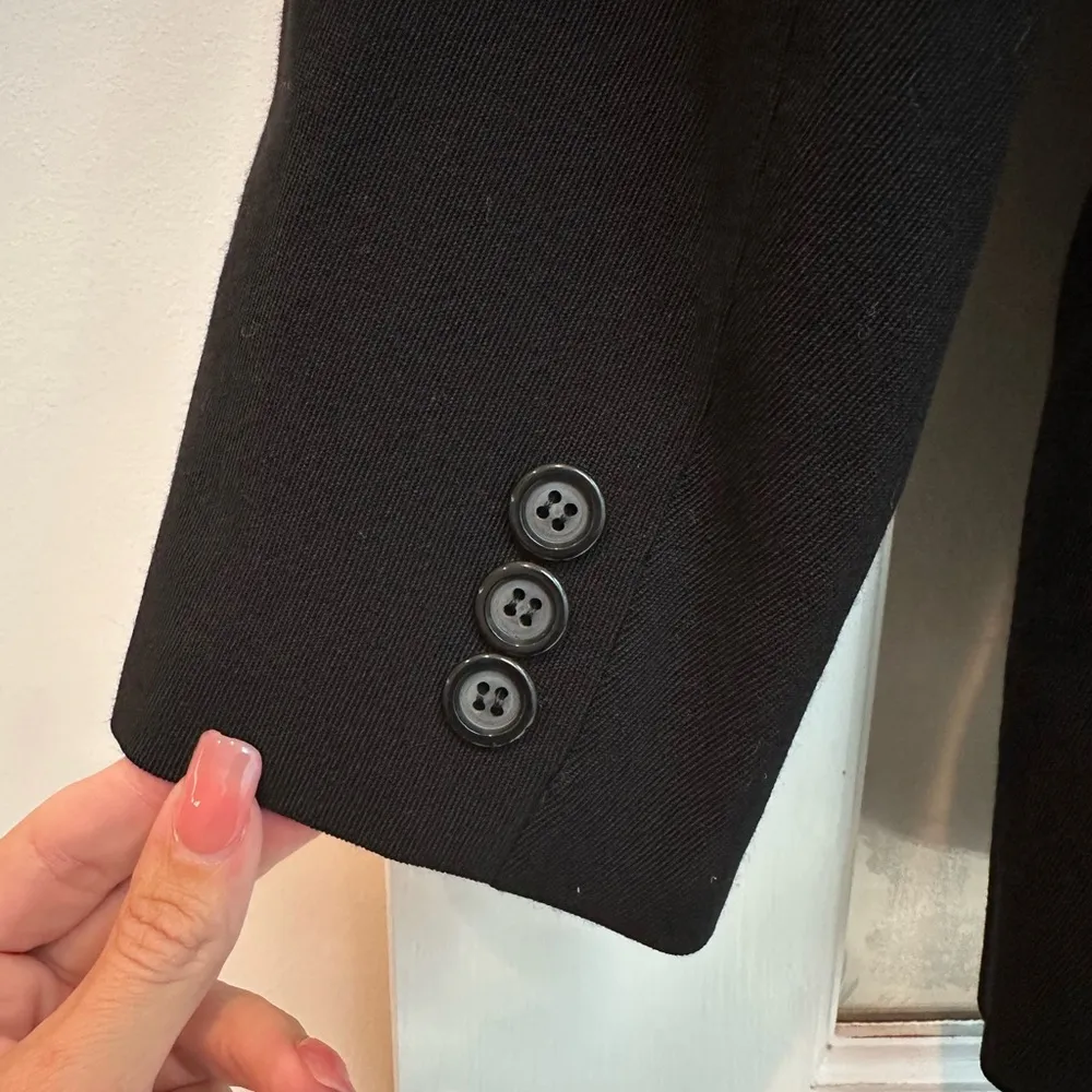 Vintage DKNY Donna Karan New York 100% Wool Black Blazer Velvet Trim Size 2 XS - Image 6