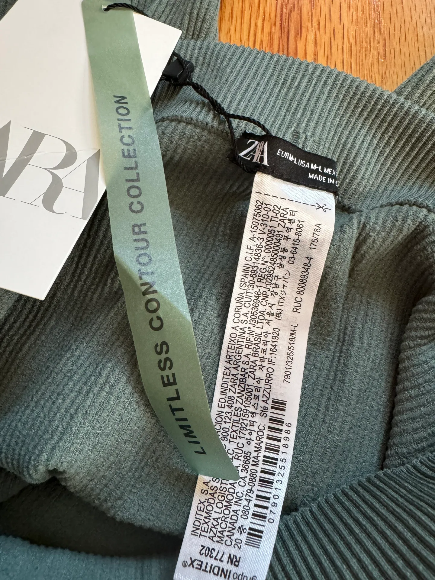 ZARA Ribbed Biker Shorts - Image 3