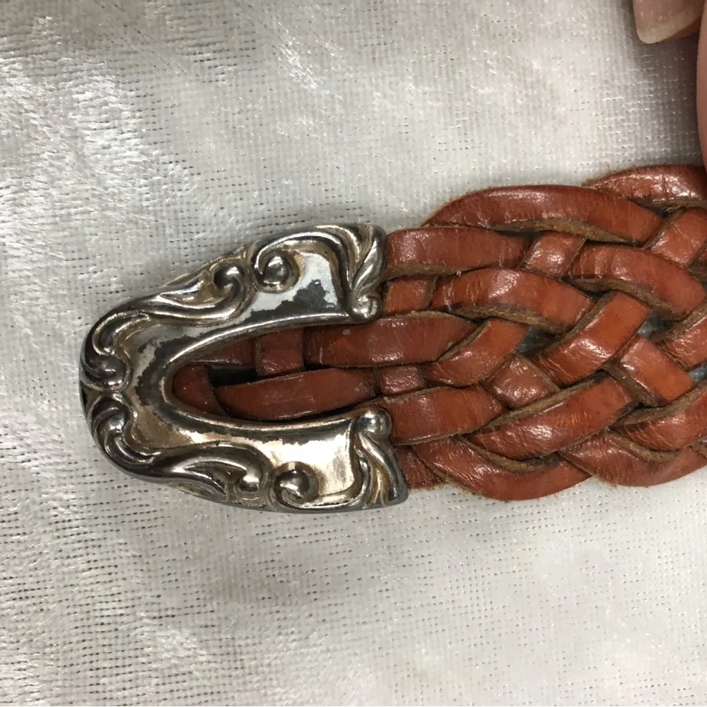 Vintage  Genuine Leather braided Belt Silver Medallion Concho Western med. - Image 5