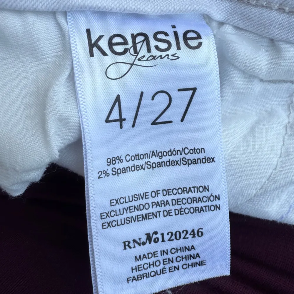Kensie Women's Straight Leg White Jeans / 4 / Excellent condition - Image 8
